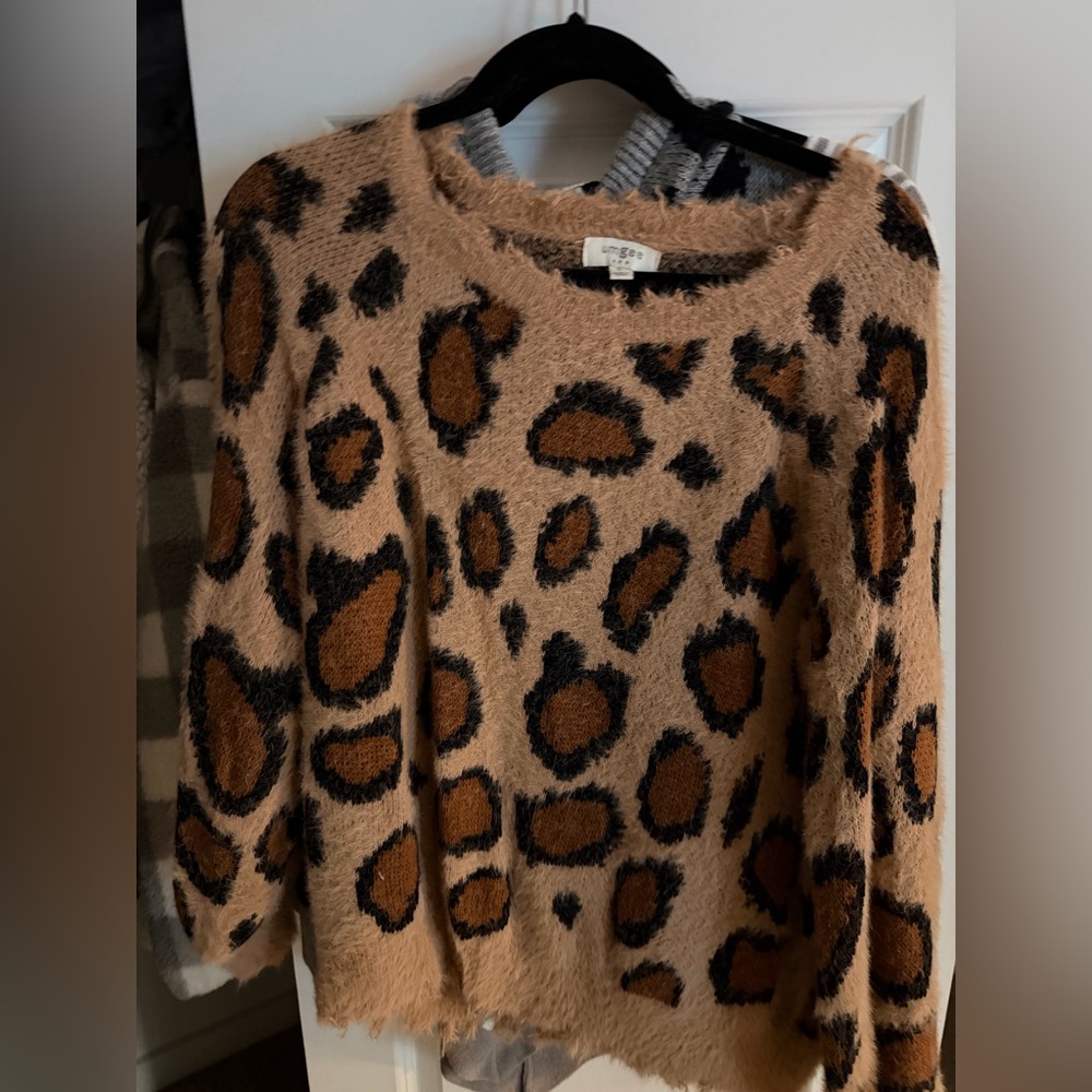 Umgee Tan and Black Leopard Sweater